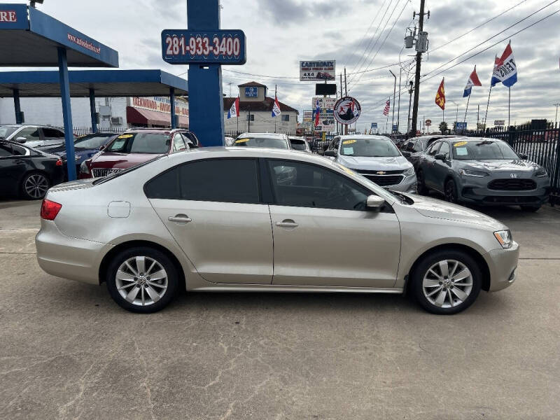 2014 Volkswagen Jetta SE