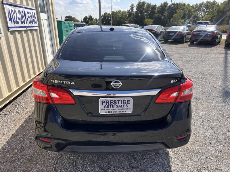 2016 Nissan Sentra SV photo 3