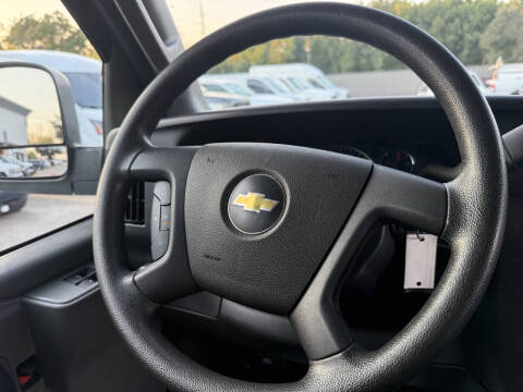 2021 Chevrolet Express 2500