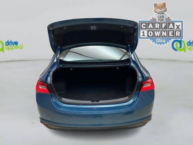 2024 Chevrolet Malibu LS