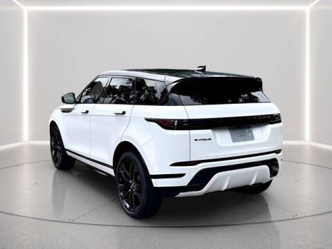 2026 Land Rover Range Rover Evoque P250 Dynamic SE