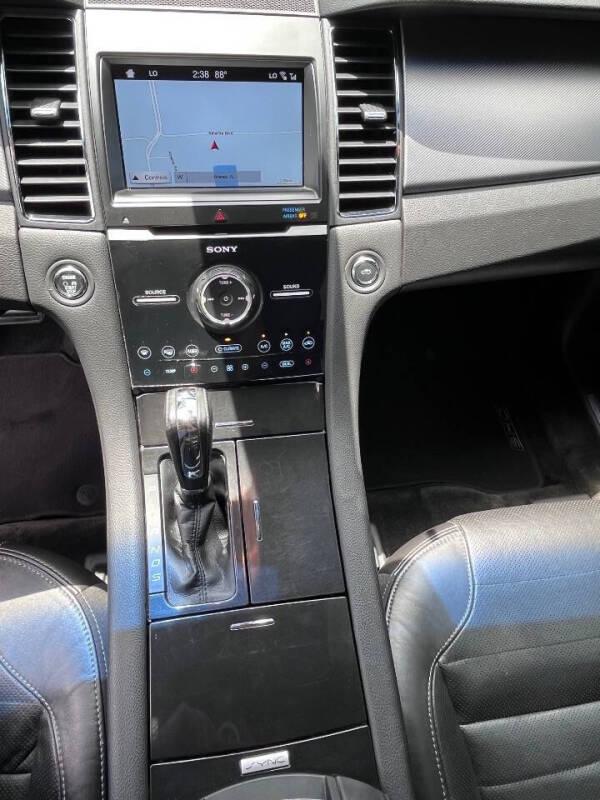 2016 Ford Taurus SHO