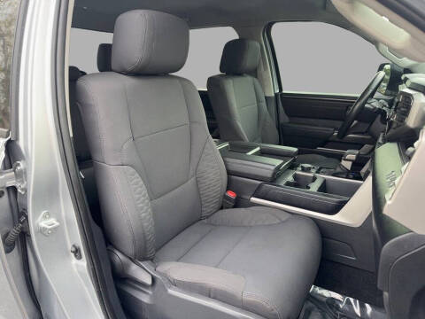 2022 Toyota Tundra SR5