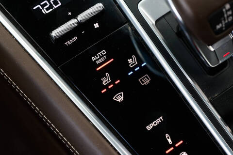 2019 Porsche Panamera