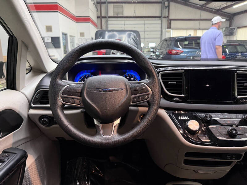 2020 Chrysler Pacifica Touring