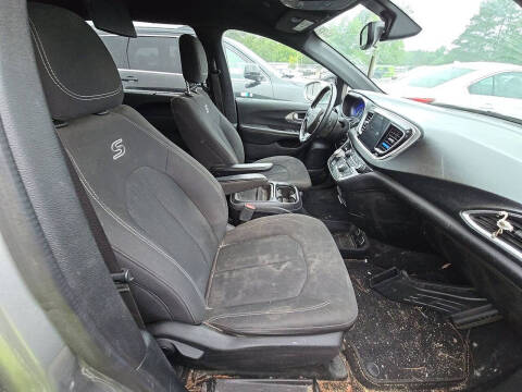 2018 Chrysler Pacifica Touring Plus