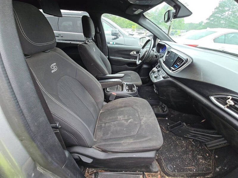 2018 Chrysler Pacifica Touring Plus