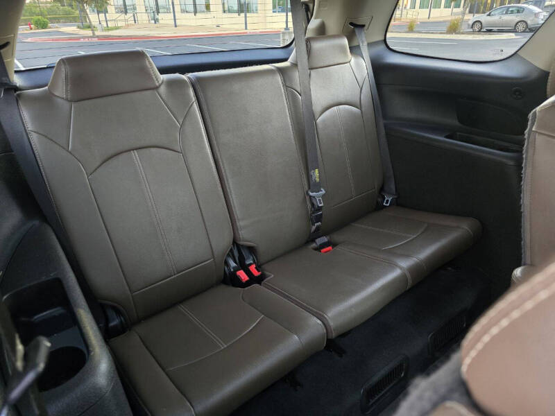 2016 GMC Acadia SLT-1