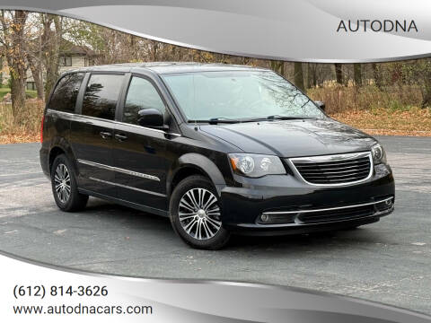 2014 Chrysler Town and Country for sale at autoDNA in Prior Lake MN