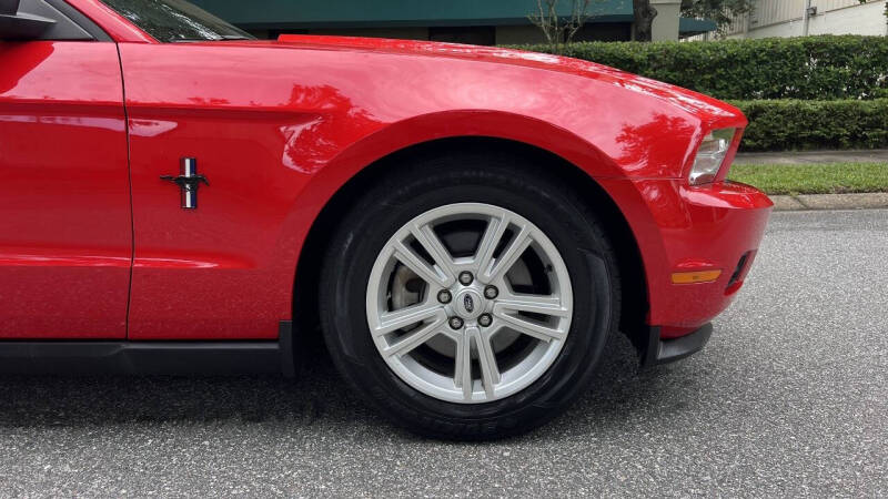 2012 Ford Mustang V6