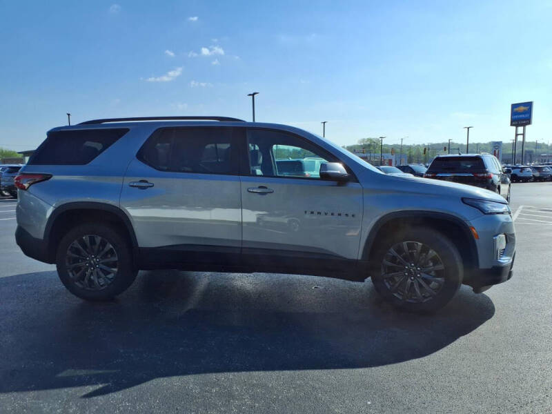 2023 Chevrolet Traverse RS