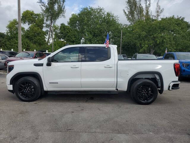 2023 GMC Sierra 1500 Elevation