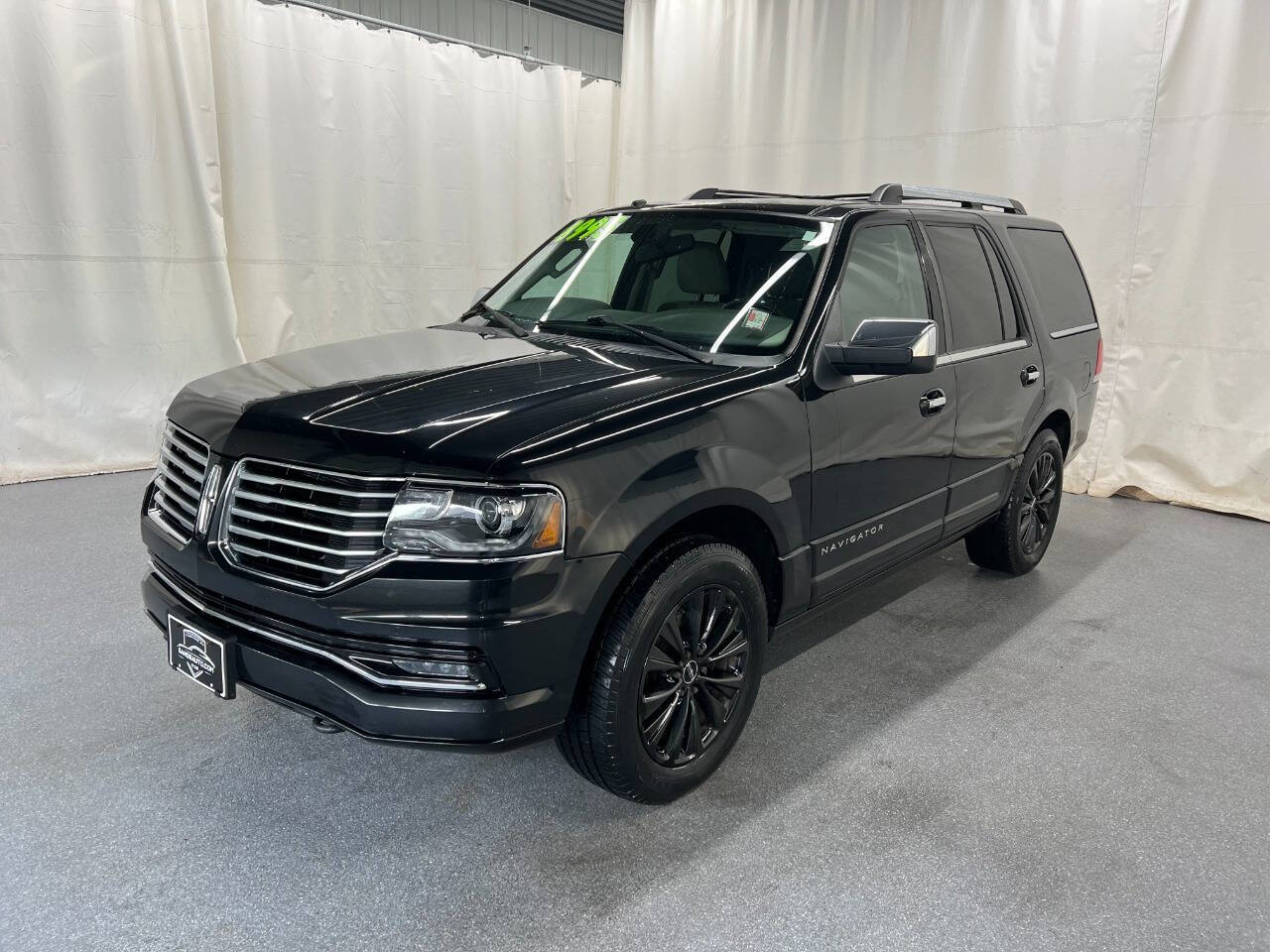 Black 2015 Lincoln Navigator SUV / Crossover Four-Wheel Drive 6-Speed Automatic