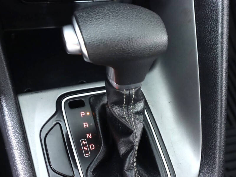 2020 Kia Niro LX