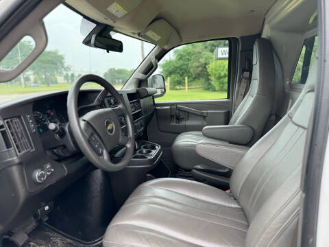 2021 Chevrolet Express 2500