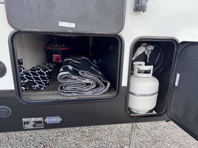 2024 Forest River ARTIC WOLF