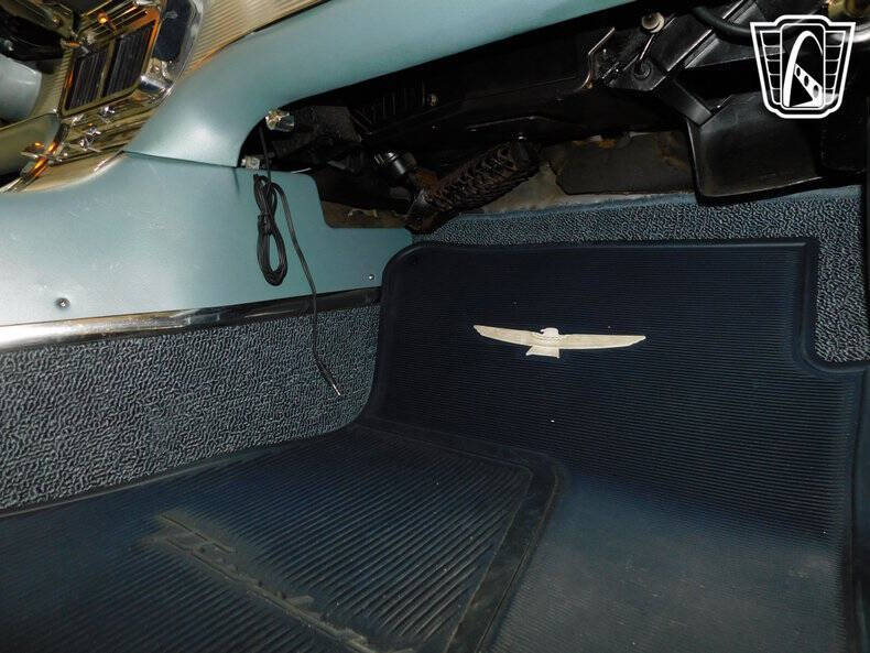 1963 Ford Thunderbird