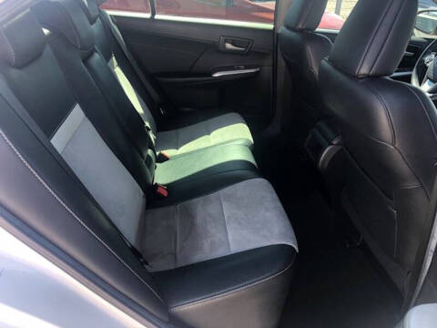 2014 Toyota Camry SE V6