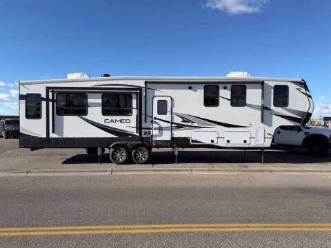 2021 Crossroads RV Cameo
