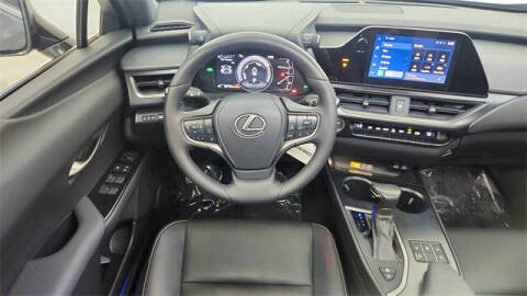 2024 Lexus UX 250h Premium