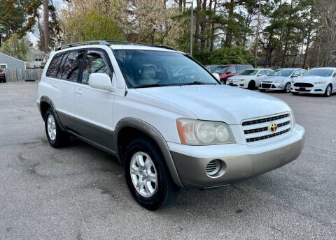 2003 Toyota Highlander for sale at Town Auto in Chesapeake VA