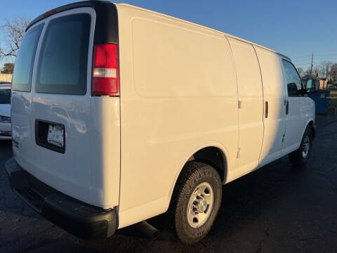 2015 Chevrolet Express 2500