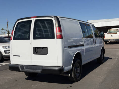 2017 Chevrolet Express 2500