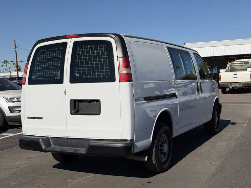 2017 Chevrolet Express 2500