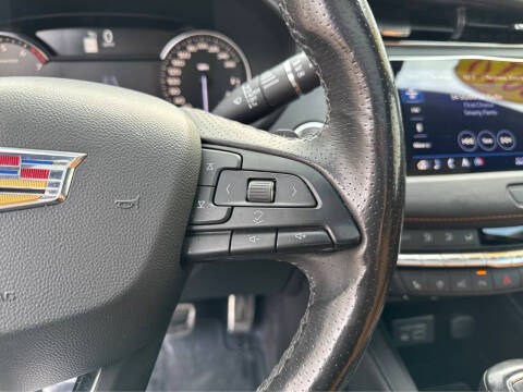 2019 Cadillac XT4 Sport