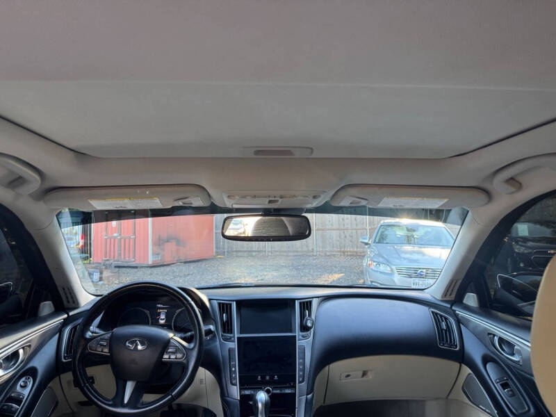 2017 Infiniti Q50 3.0T Premium