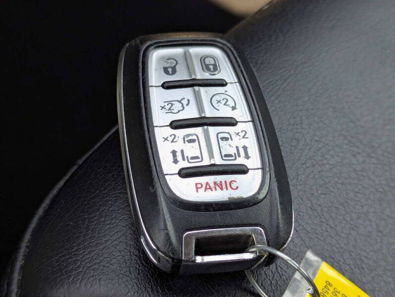 2020 Chrysler Pacifica Touring L