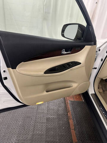 2017 Infiniti QX50