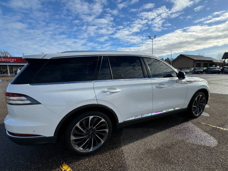 2020 Lincoln Aviator Reserve photo 9