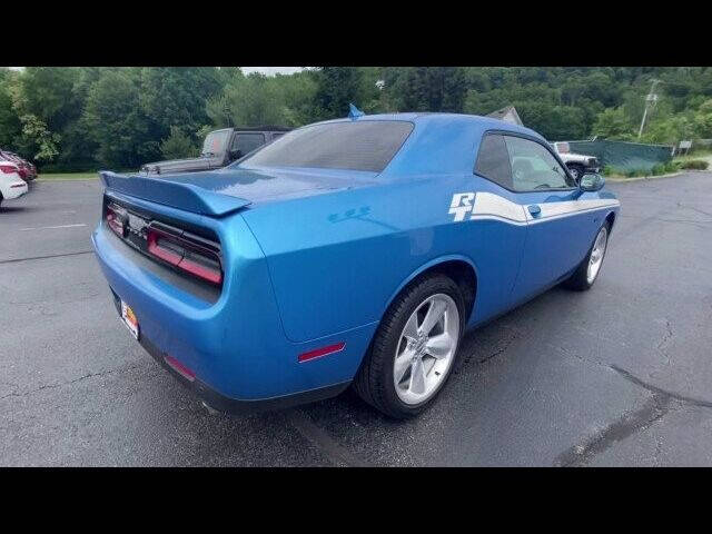 2016 Dodge Challenger R/T Plus