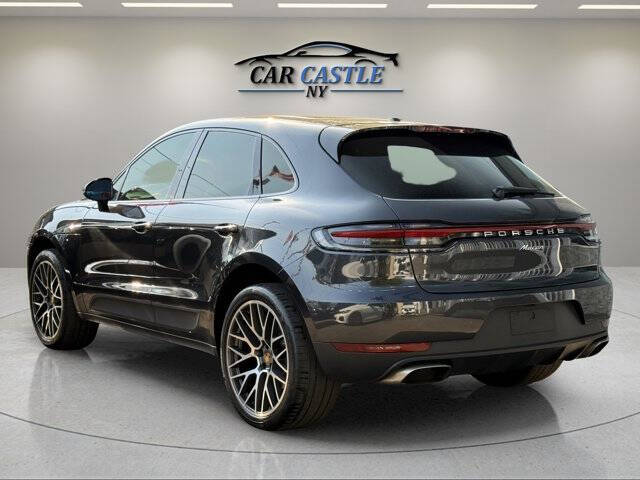 2020 Porsche Macan
