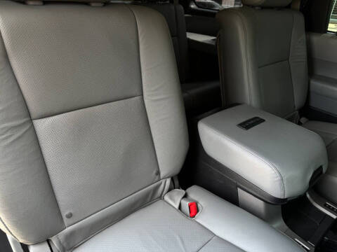 2016 Toyota Sequoia Platinum