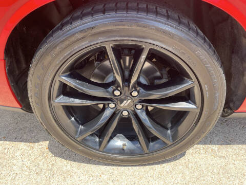 2018 Dodge Challenger SXT Plus