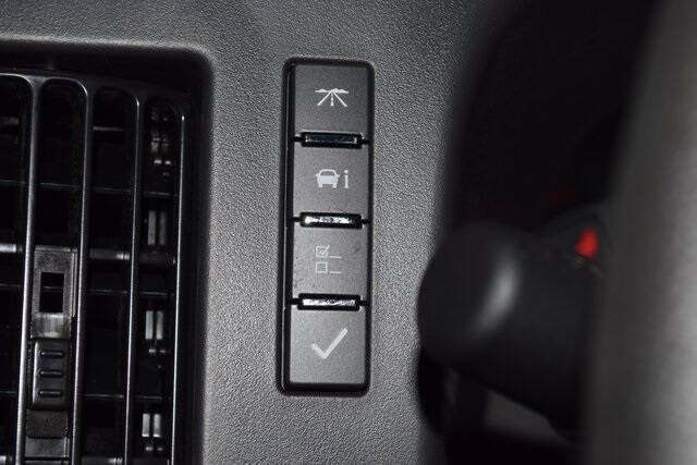 2025 Chevrolet Express 2500