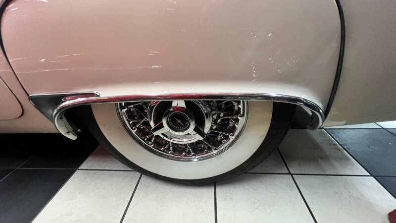 1957 Ford Thunderbird