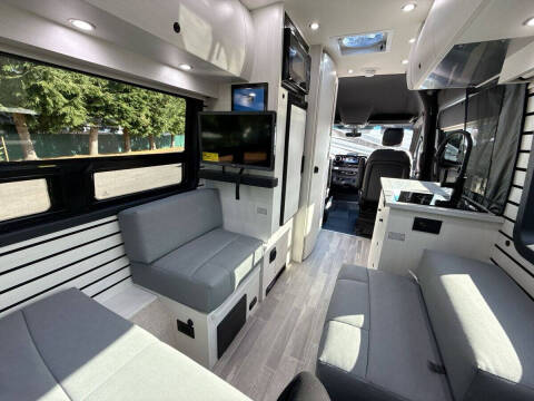 2025 Mercedes-Benz Sprinter