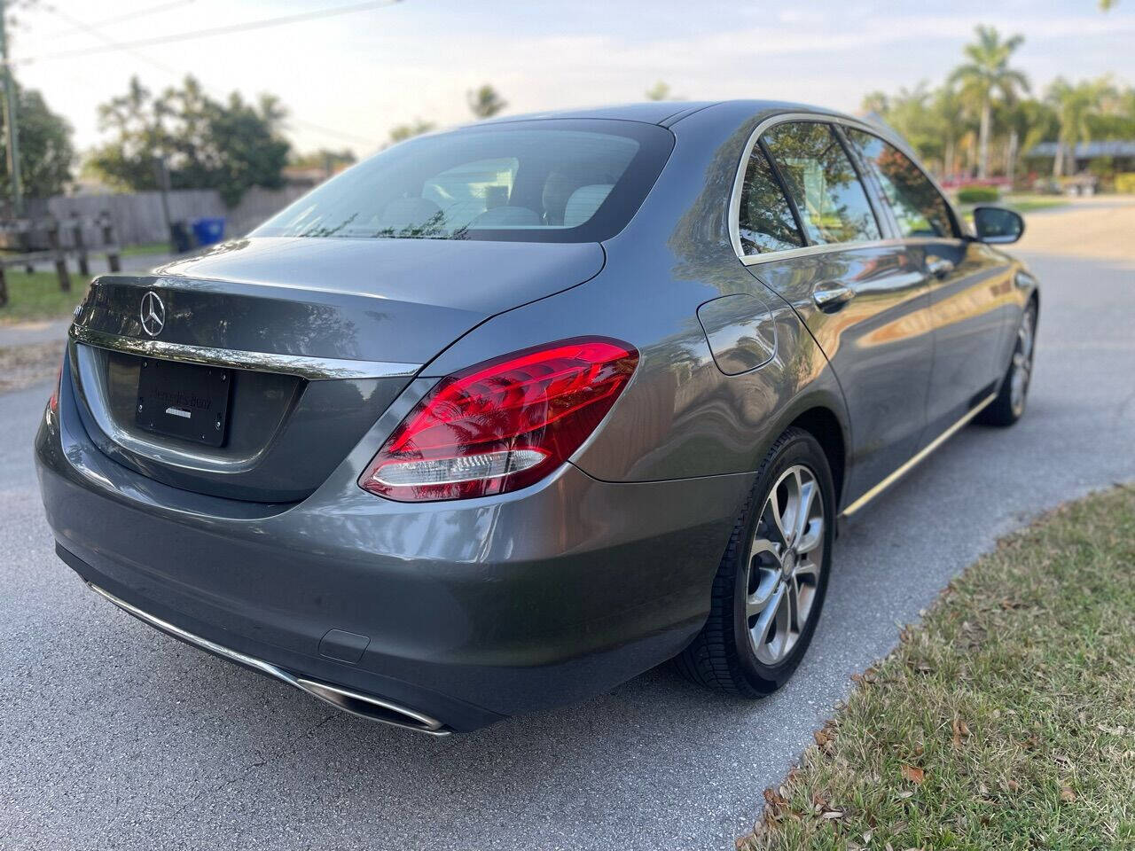2017 Mercedes-Benz C-Class  - $16,325