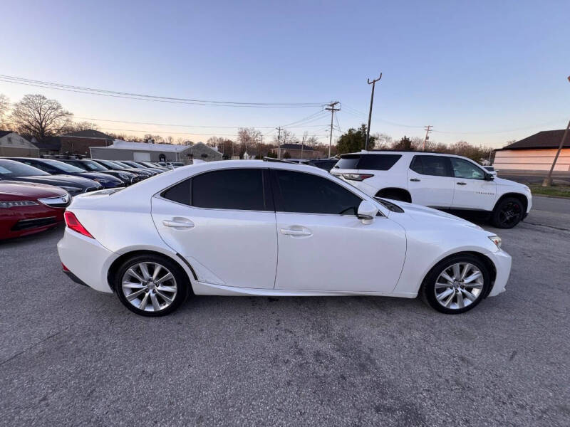 2016 Lexus IS 200t