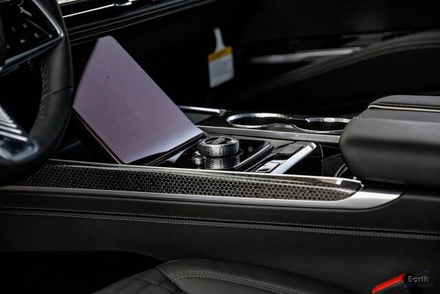 2025 Cadillac Escalade-V