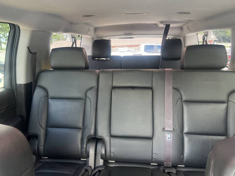 2017 Chevrolet Suburban LT