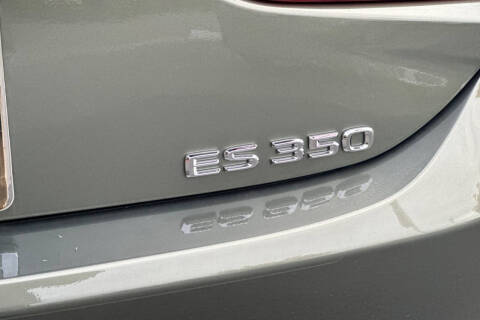 2025 Lexus ES 350