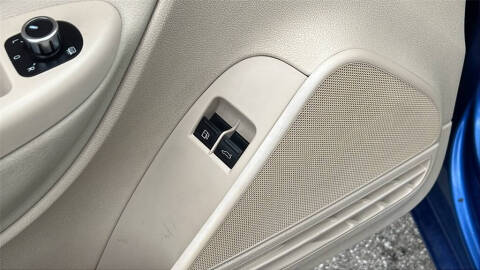 2012 Volkswagen Eos Komfort SULEV