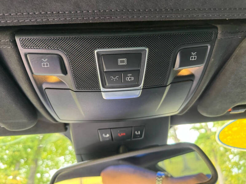 2013 Mercedes-Benz SL-Class SL 63 AMG