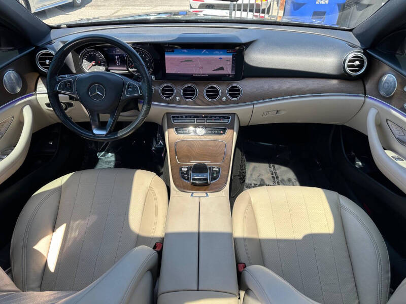 2018 Mercedes-Benz E-Class E 300