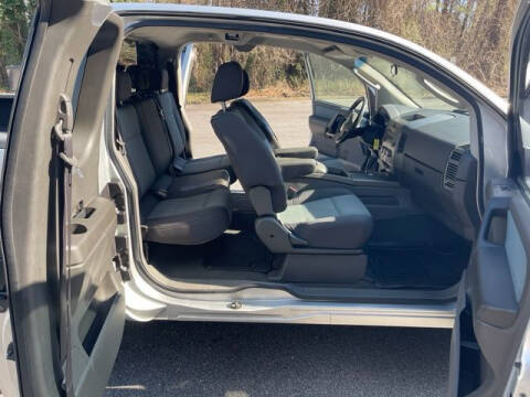 2006 Nissan Titan XE FFV