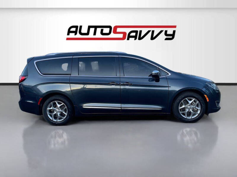 2020 Chrysler Pacifica Limited